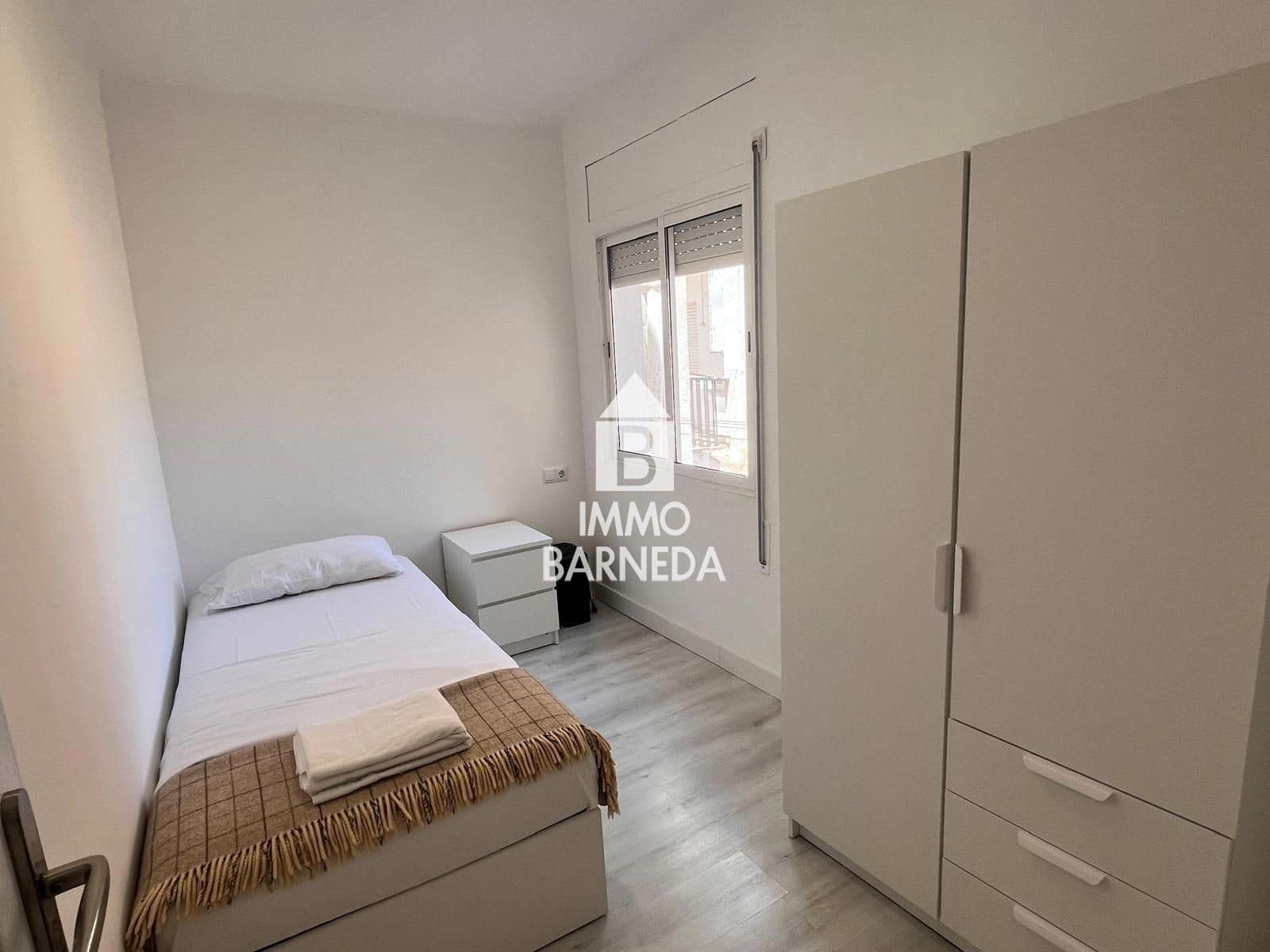 2 bedroom Flat for sale in Roses - € 180,000 (Ref: 9932063)