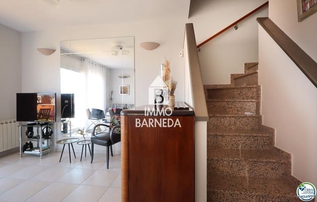 2 chambre Villa/Maison à vendre à Llançà avec garage - 435 000 € (Ref: 9932064)