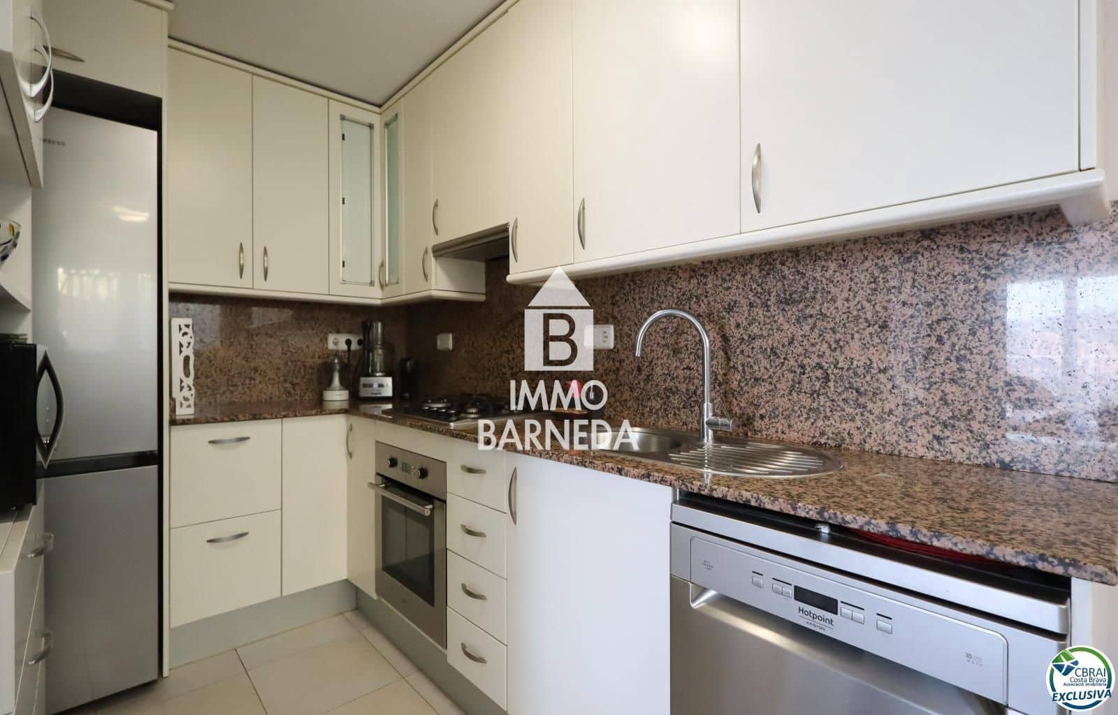 2 chambre Villa/Maison à vendre à Llanca avec garage - 435 000 € (Ref: 9932064)