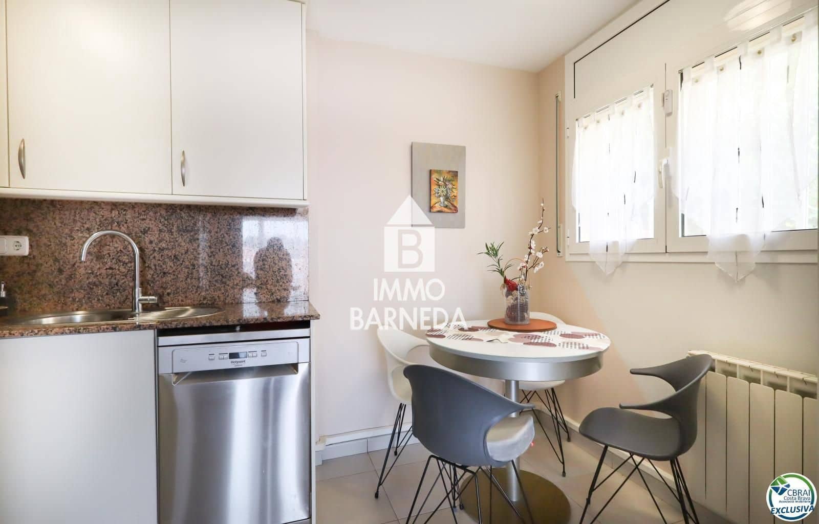 2 chambre Villa/Maison à vendre à Llanca avec garage - 435 000 € (Ref: 9932064)