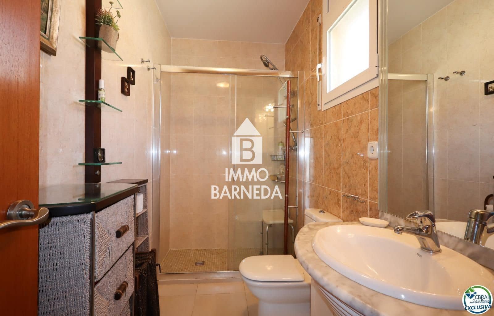 2 chambre Villa/Maison à vendre à Llanca avec garage - 435 000 € (Ref: 9932064)