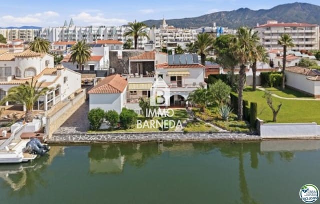 6 quarto Moradia para venda em Santa Margarida, Roses com garagem - 1 800 000 € (Ref: 9935200)