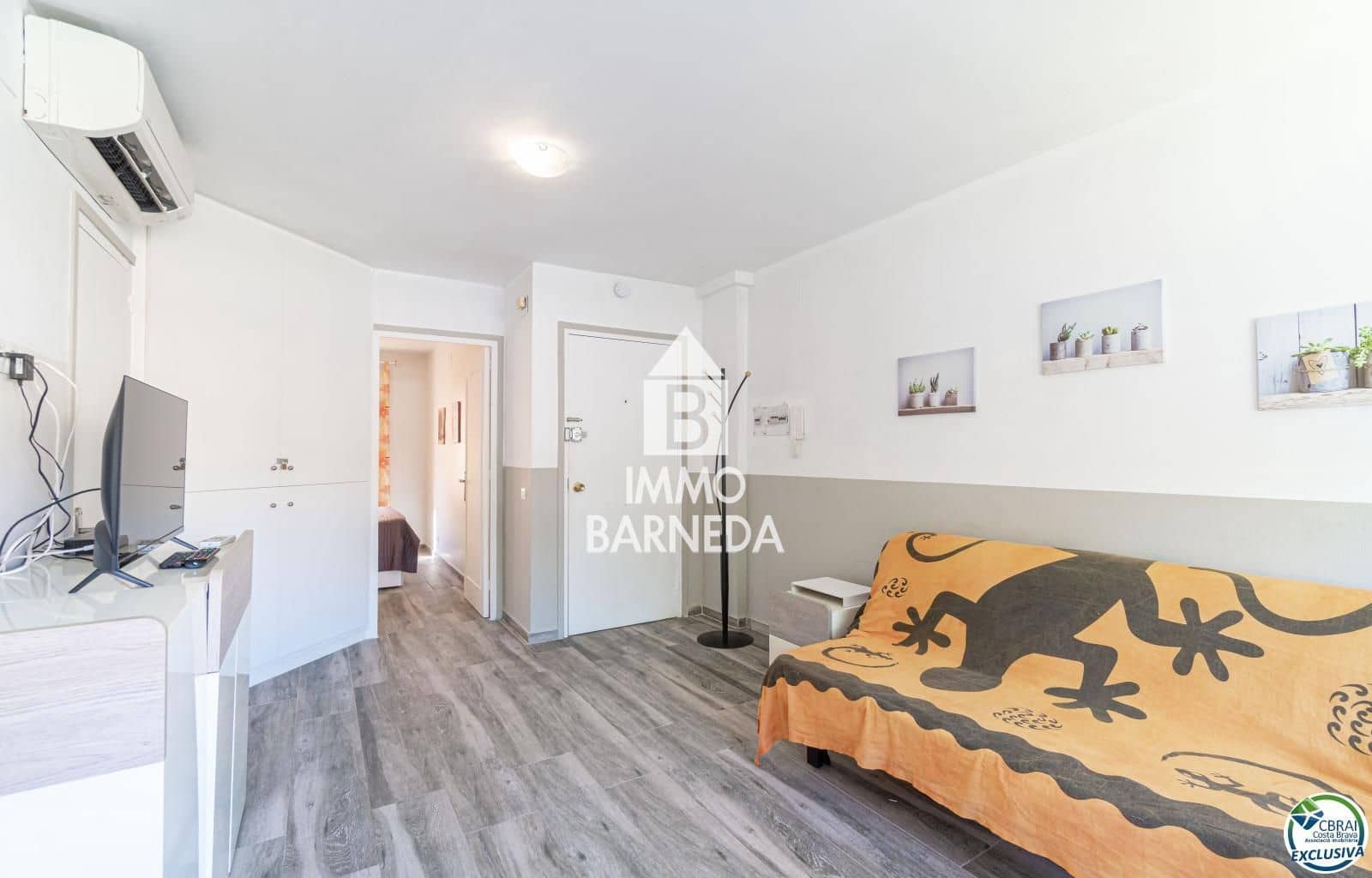 1 bedroom Flat for sale in Empuriabrava with pool - € 155,000 (Ref: 9936691)