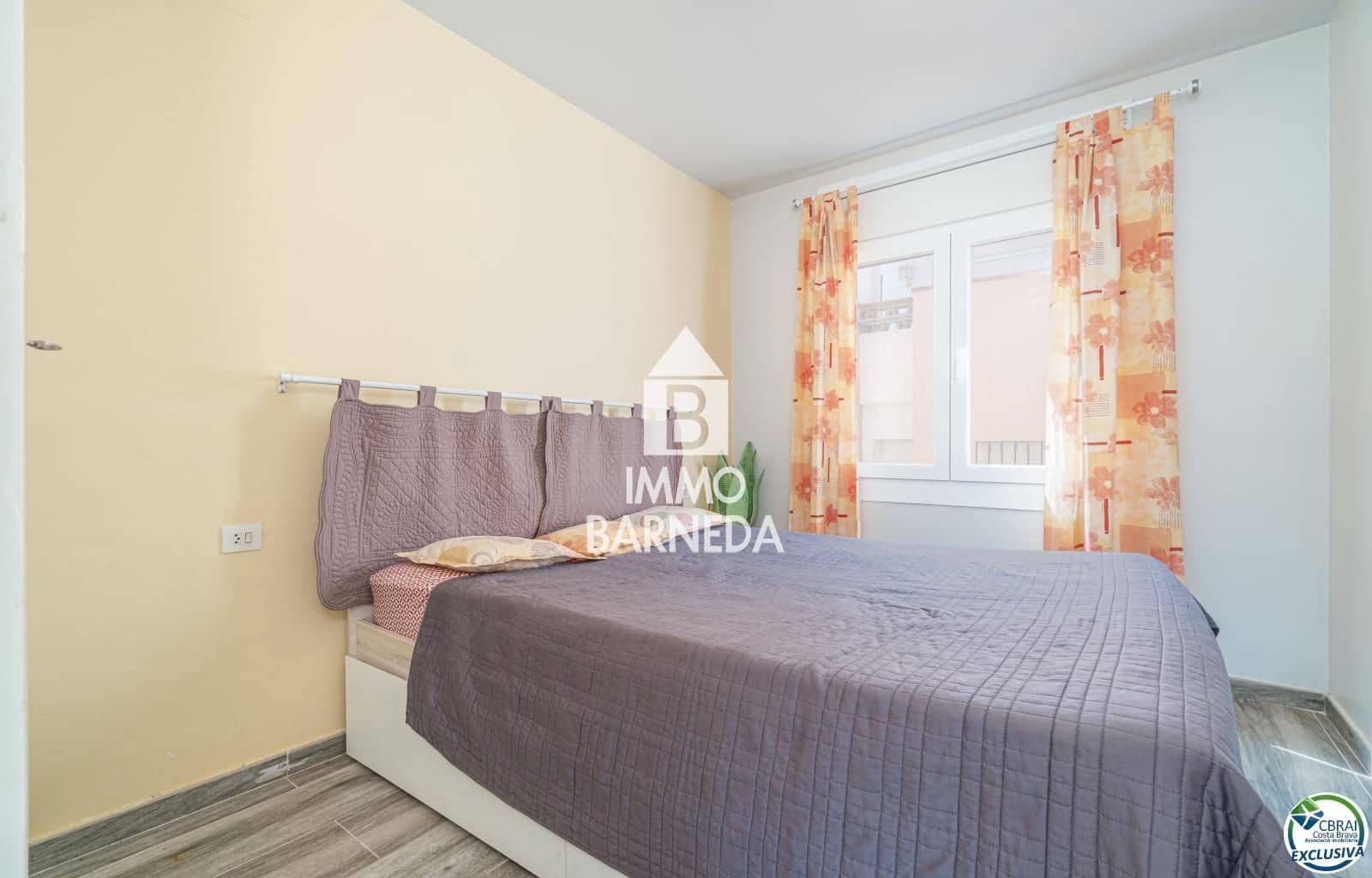 1 bedroom Flat for sale in Empuriabrava with pool - € 155,000 (Ref: 9936691)