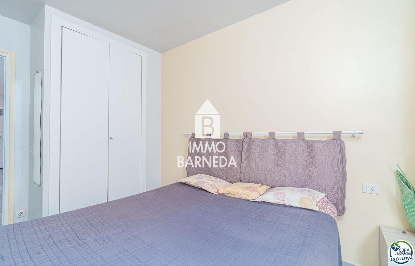 1 bedroom Flat for sale in Empuriabrava with pool - € 155,000 (Ref: 9936691)