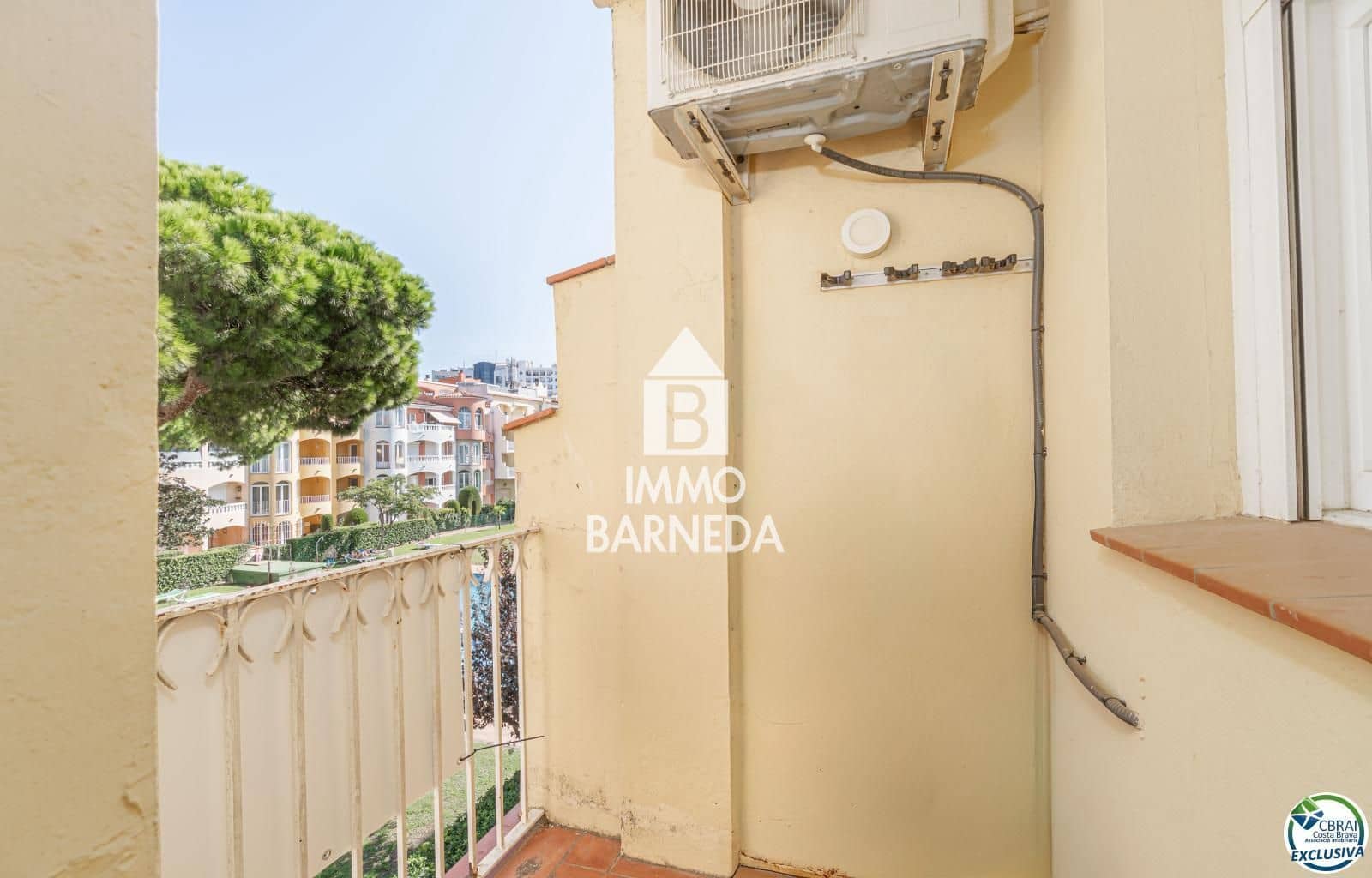 1 bedroom Flat for sale in Empuriabrava with pool - € 155,000 (Ref: 9936691)