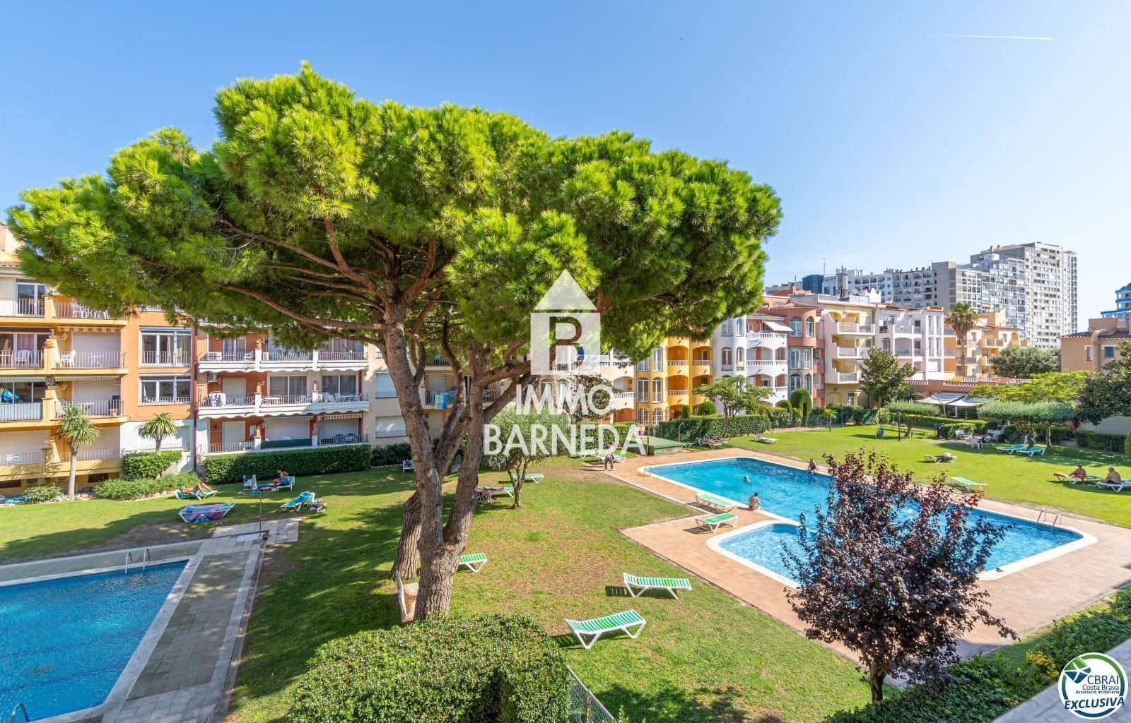 1 bedroom Flat for sale in Empuriabrava with pool - € 155,000 (Ref: 9936691)