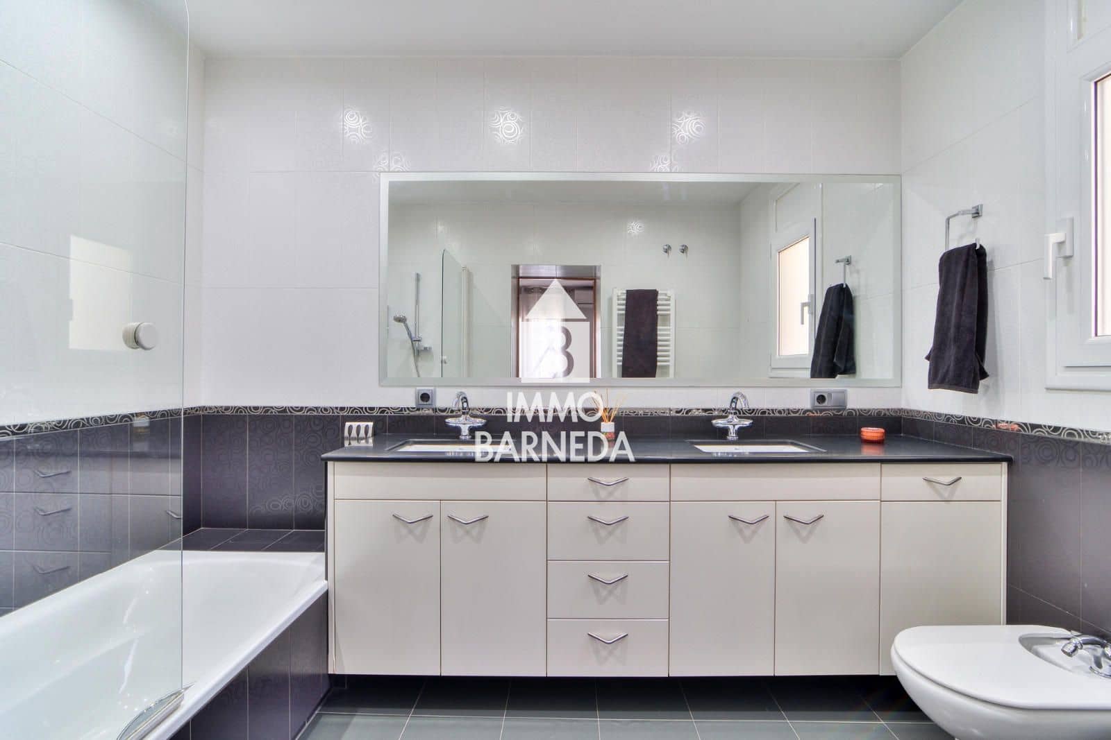 3 slaapkamer Villa te koop in Roses met zwembad garage - € 535.000 (Ref: 9944340)