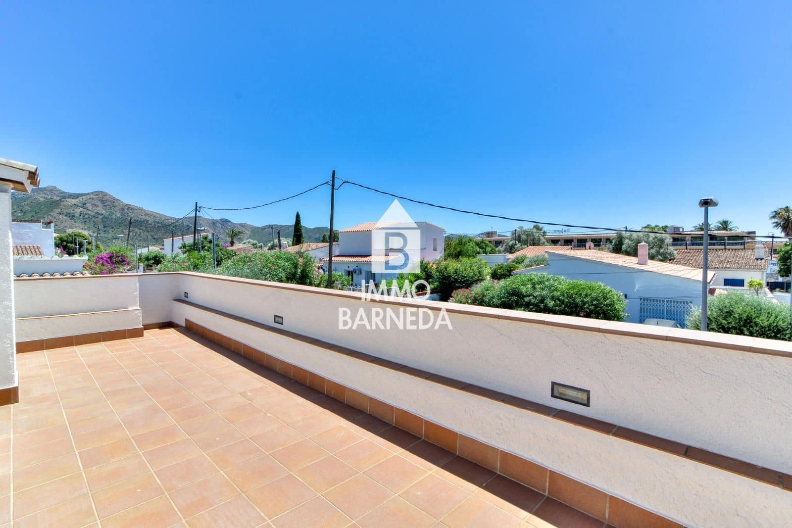 3 slaapkamer Villa te koop in Roses met zwembad garage - € 535.000 (Ref: 9944340)