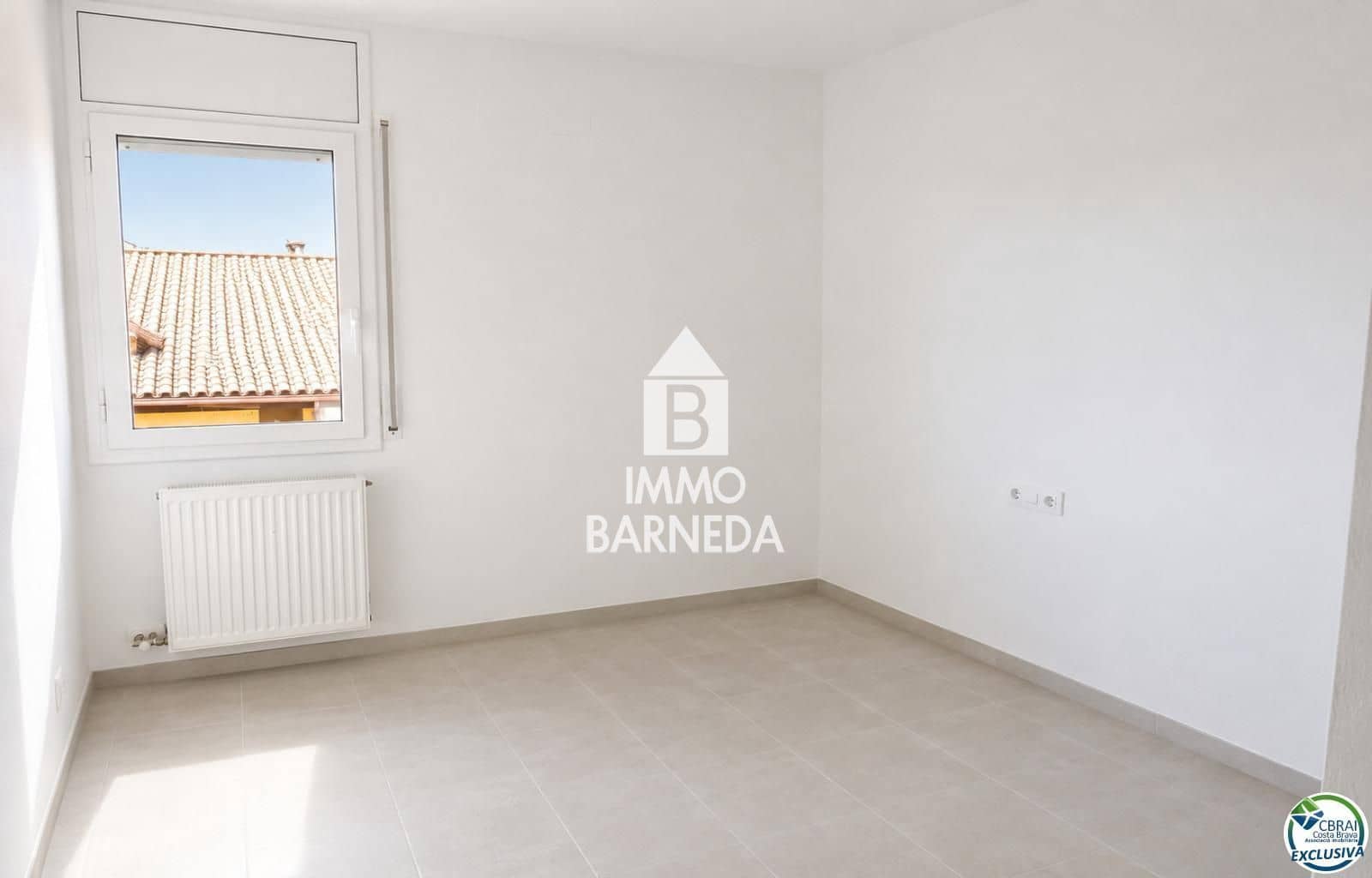 4 soverom Villa til salgs i Empuriabrava med garasje - € 295 000 (Ref: 9944341)