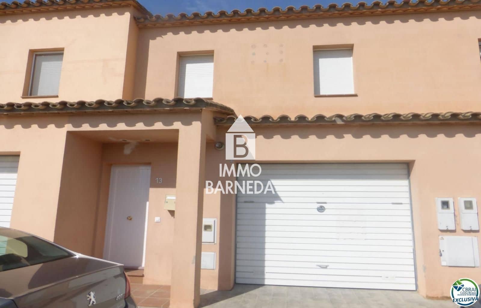 4 soverom Villa til salgs i Empuriabrava med garasje - € 295 000 (Ref: 9944341)