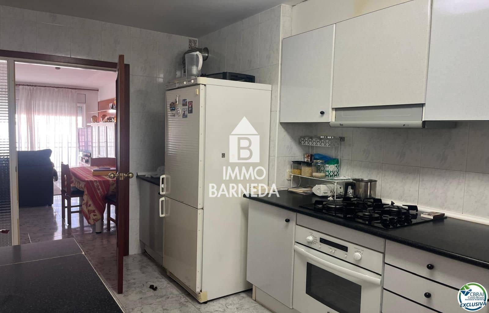 3 slaapkamer Flat te koop in Roses - € 265.000 (Ref: 9946038)