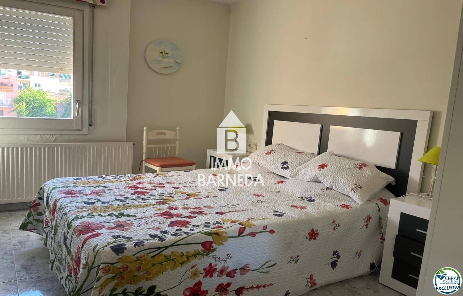 3 slaapkamer Flat te koop in Roses - € 265.000 (Ref: 9946038)