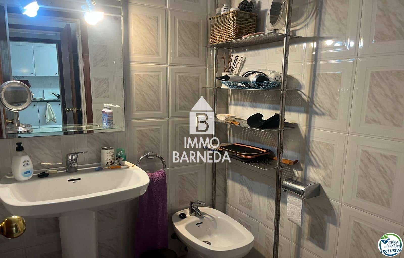 3 slaapkamer Flat te koop in Roses - € 265.000 (Ref: 9946038)