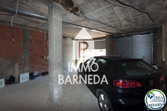 Commercieel te koop in Roses - € 192.000 (Ref: 9956337)