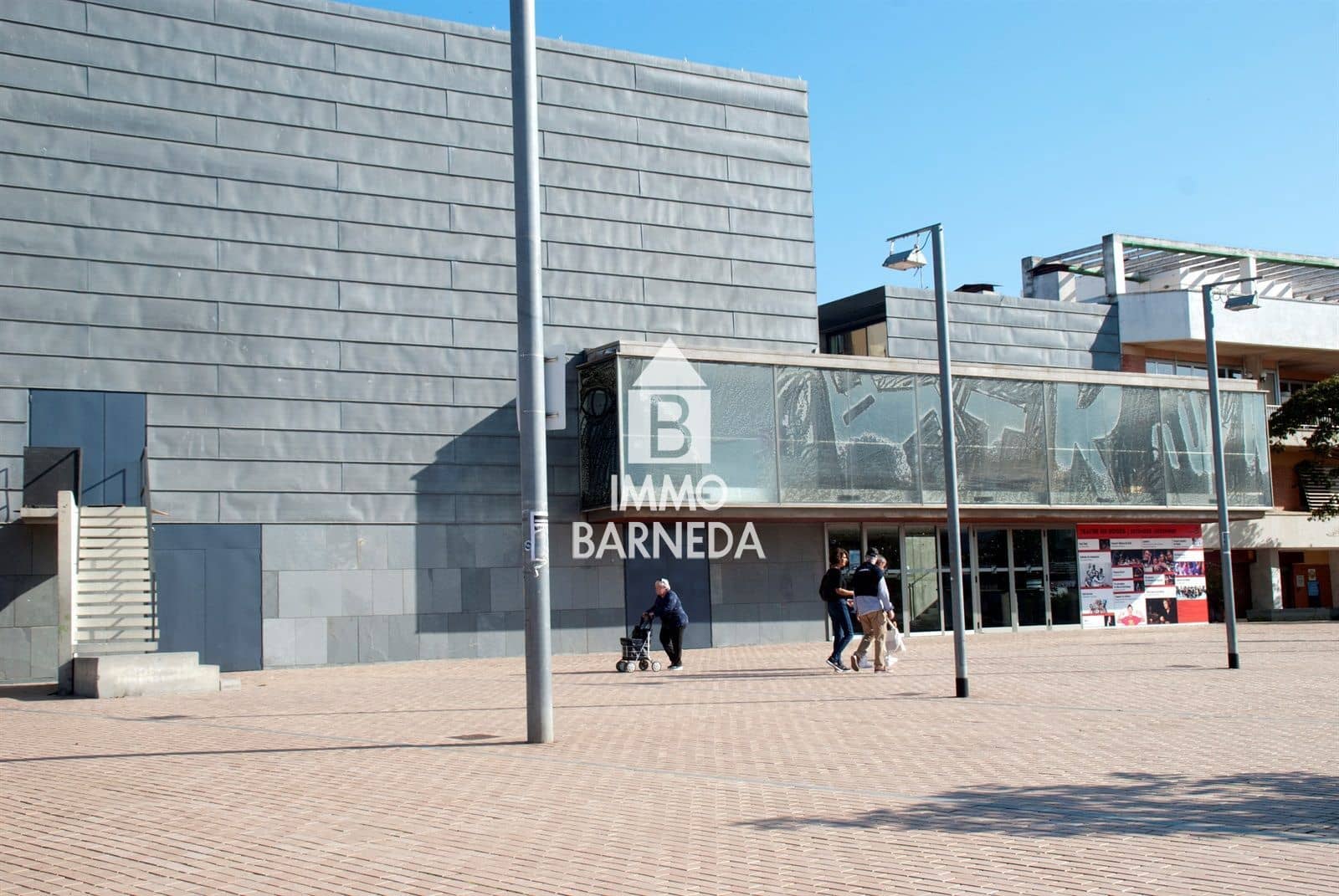 Commercieel te koop in Roses - € 192.000 (Ref: 9956337)