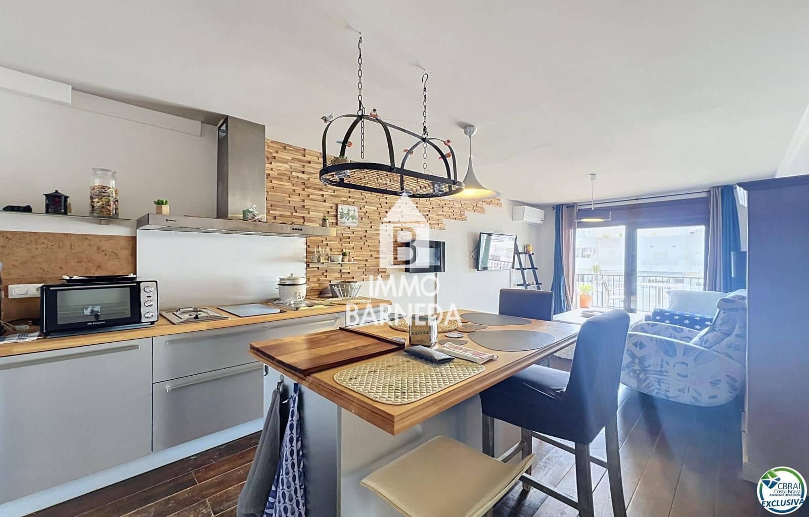 Piso de 1 habitación en Empuriabrava en venta con garaje - 144.000 € (Ref: 9958275)