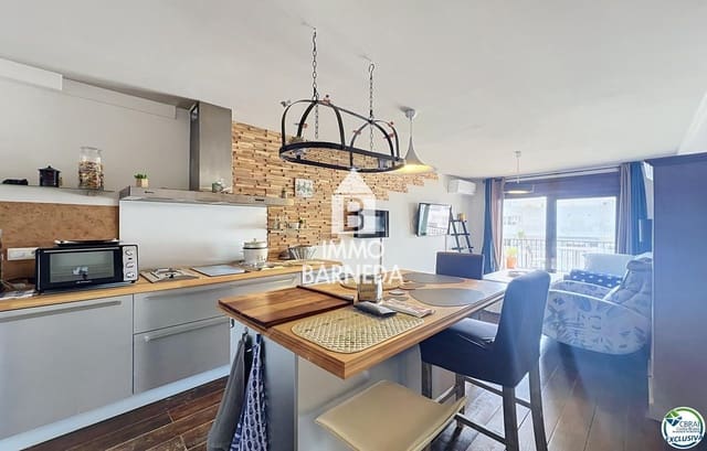 1 chambre Appartement à vendre à Empuriabrava, Castelló d'Empúries avec garage - 144 000 € (Ref: 9958275)