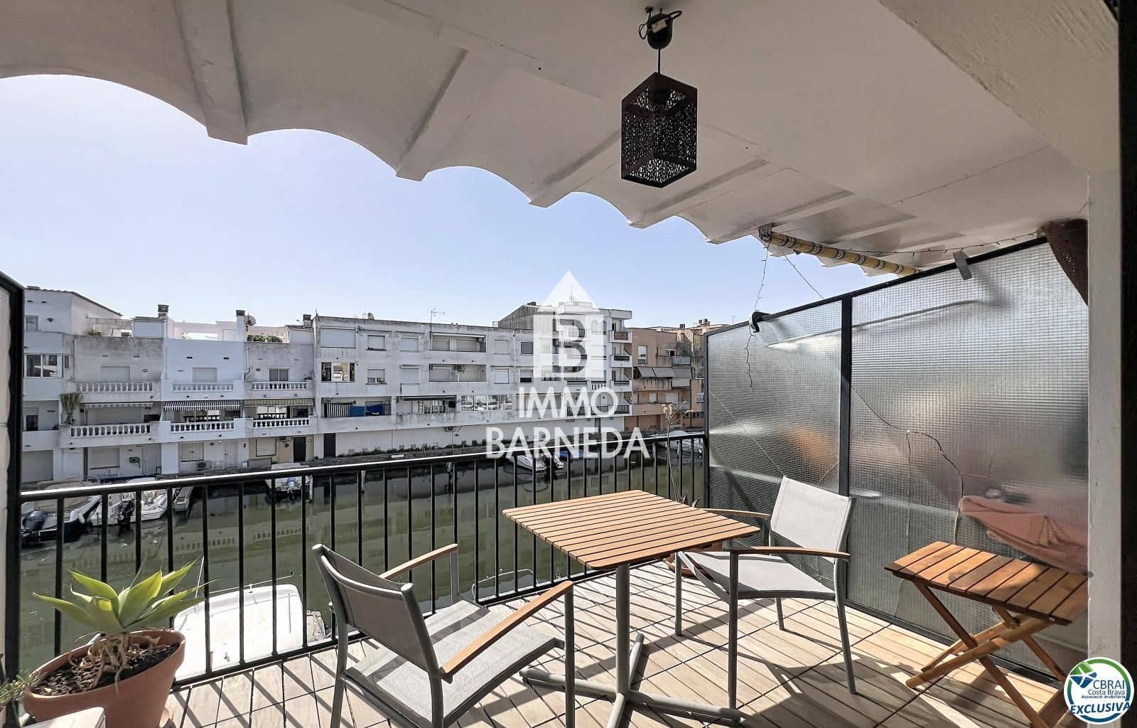 Piso de 1 habitación en Empuriabrava en venta con garaje - 144.000 € (Ref: 9958275)