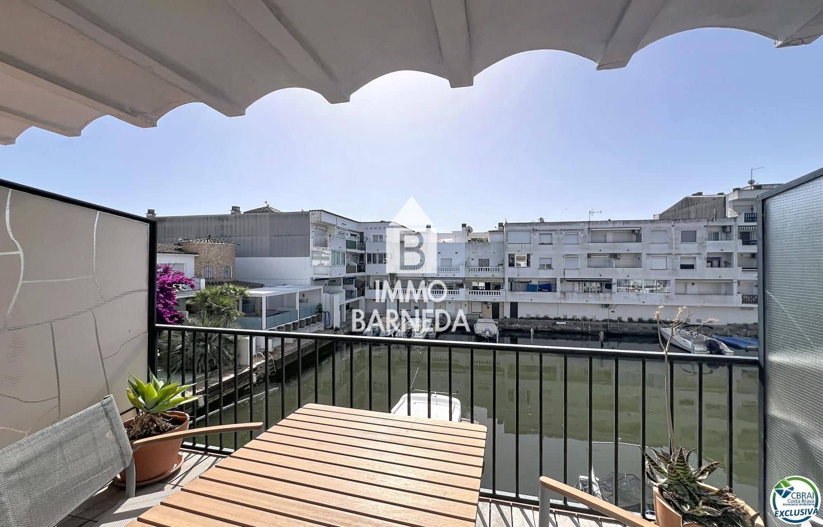 Piso de 1 habitación en Empuriabrava en venta con garaje - 144.000 € (Ref: 9958275)