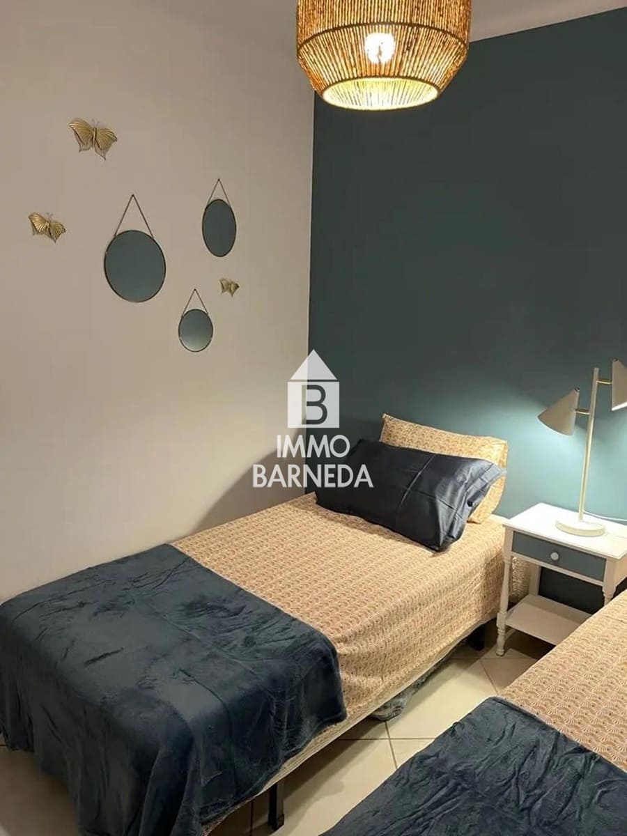 2 bedroom Flat for sale in Roses - € 330,000 (Ref: 9958832)