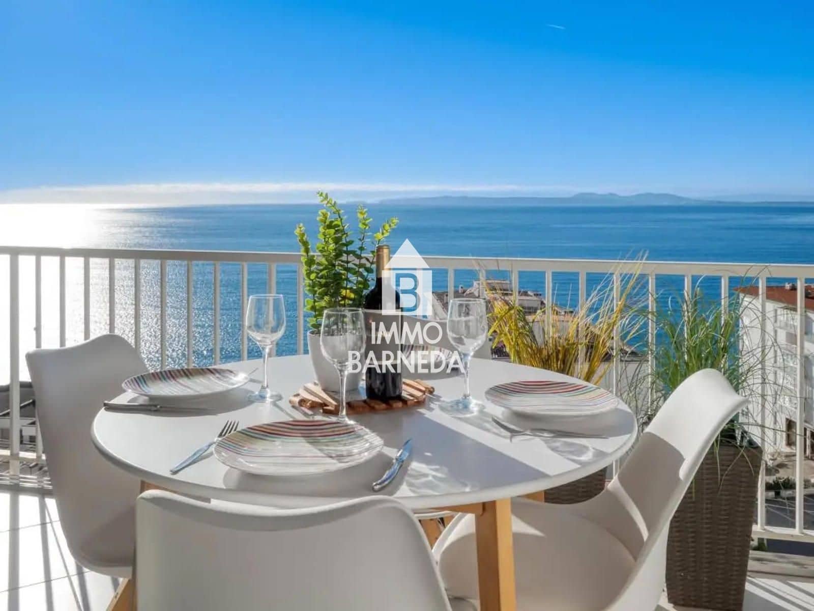 2 bedroom Flat for sale in Roses - € 330,000 (Ref: 9958832)
