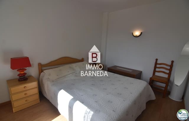 2 slaapkamer Flat te koop in Santa Margarida, Roses met garage - € 165.000 (Ref: 9960976)