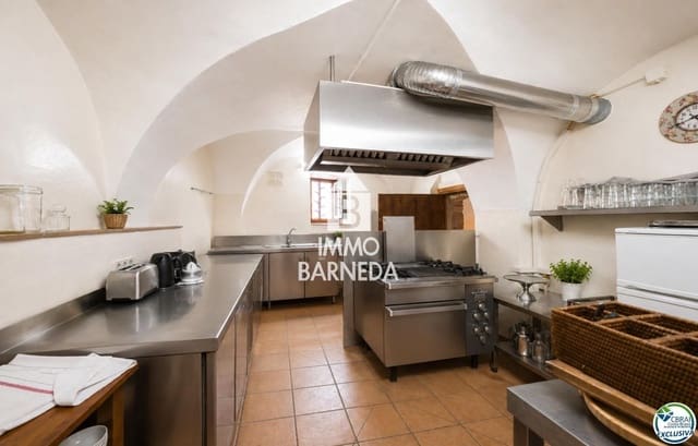 Chalet de 9 habitaciones en Fortià en venta - 798.000 € (Ref: 9960977)