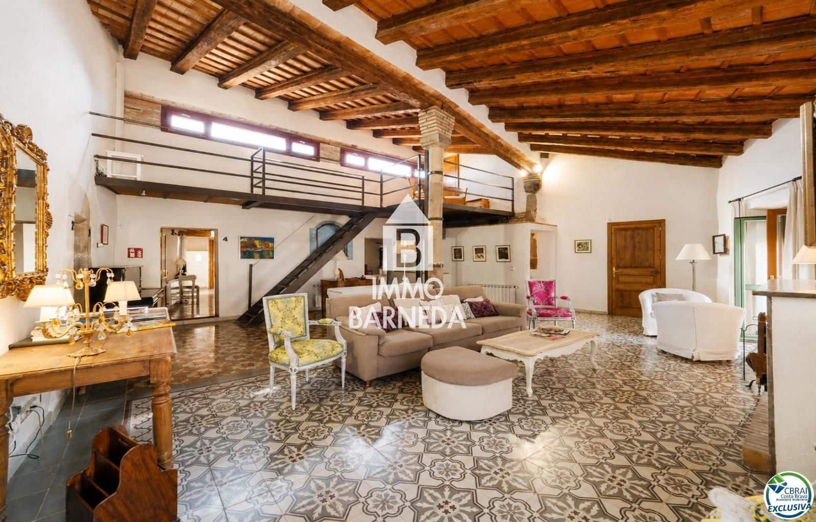 9 bedroom Villa for sale in Fortia - € 798,000 (Ref: 9960977)