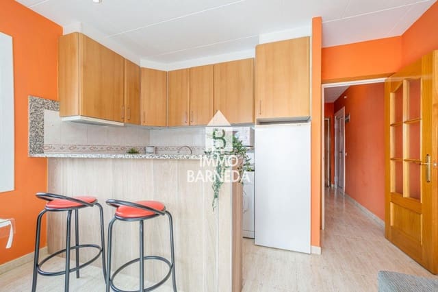 1 sovrum Lägenhet till salu i Empuriabrava, Castelló d'Empúries med garage - 170 000 € (Ref: 9964009)