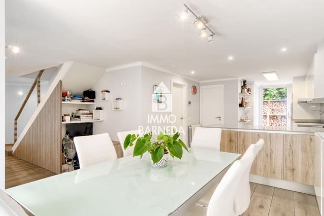 3 soverom Villa til salgs i Roses med garasje - € 535 000 (Ref: 9968916)