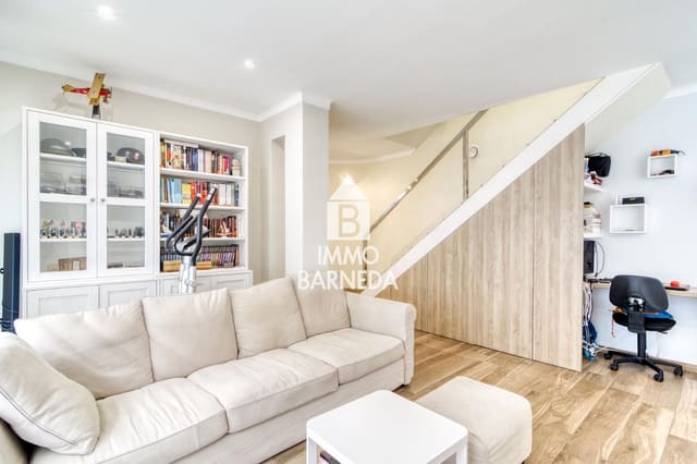 3 bedroom Villa for sale in Roses with garage - € 535,000 (Ref: 9968916)