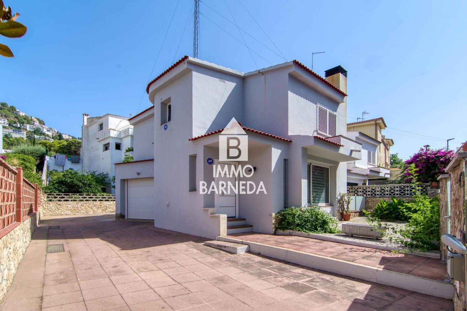 3 bedroom Villa for sale in Roses with garage - € 535,000 (Ref: 9968916)
