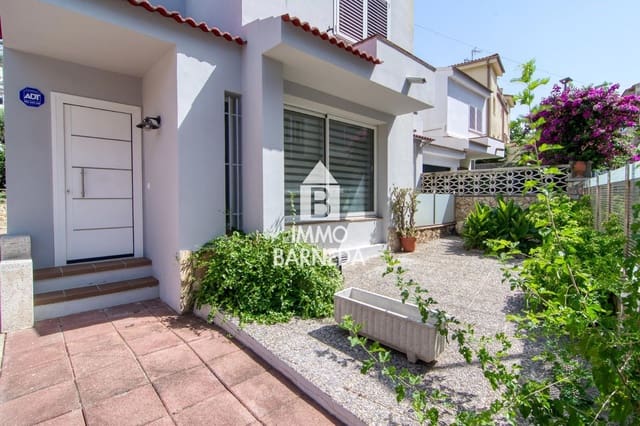 3 soverom Villa til salgs i Roses med garasje - € 535 000 (Ref: 9968916)