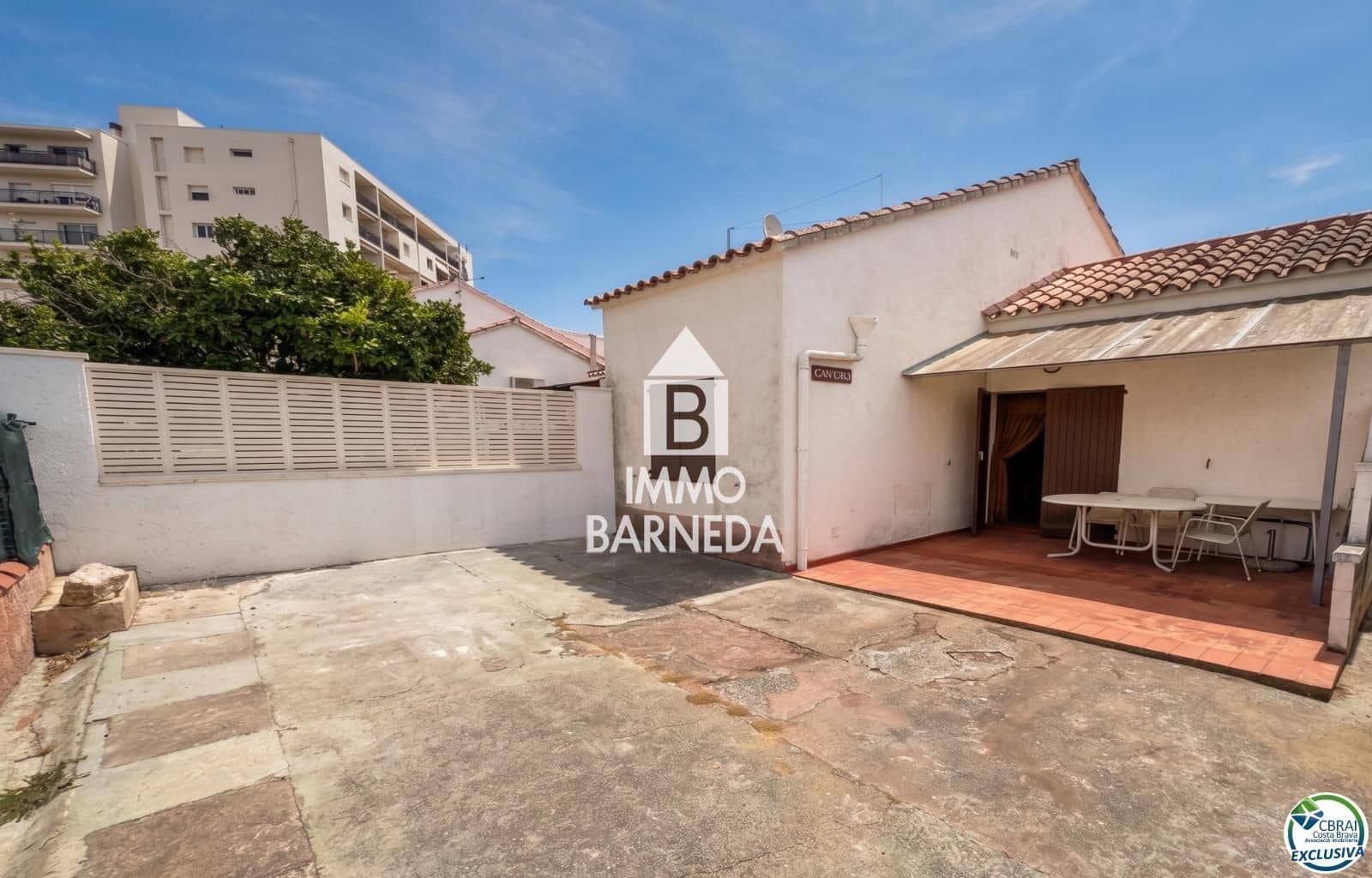 2 bedroom Villa for sale in Roses - € 178,000 (Ref: 9973664)