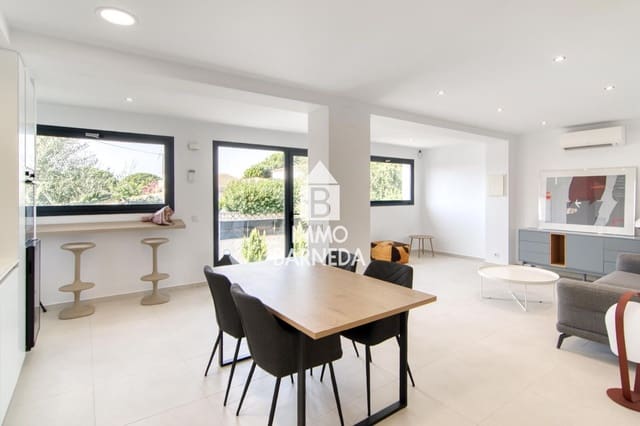 3 soverom Villa til salgs i Roses med garasje - € 425 000 (Ref: 9974300)