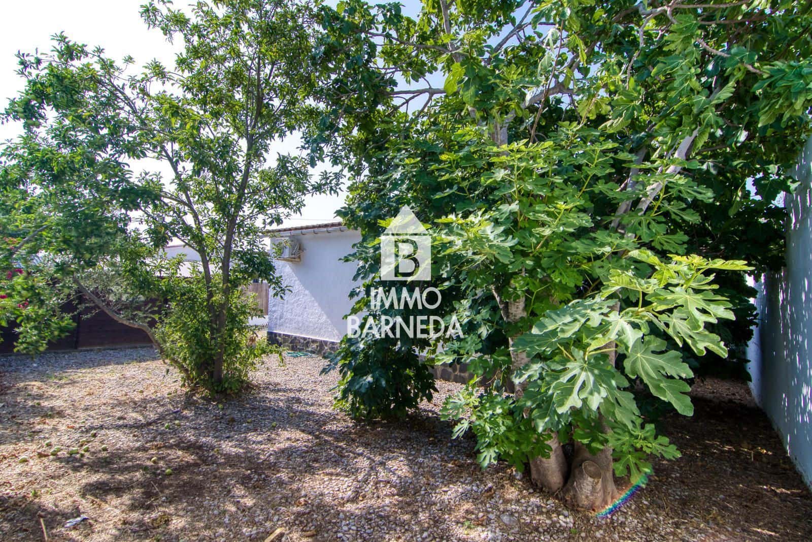 3 bedroom Villa for sale in Roses with garage - € 425,000 (Ref: 9974300)