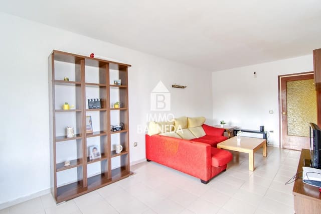 Piso de 2 habitaciones en Santa Margarida, Roses en venta - 149.000 € (Ref: 9981639)