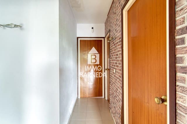 Piso de 2 habitaciones en Santa Margarida, Roses en venta - 149.000 € (Ref: 9981639)