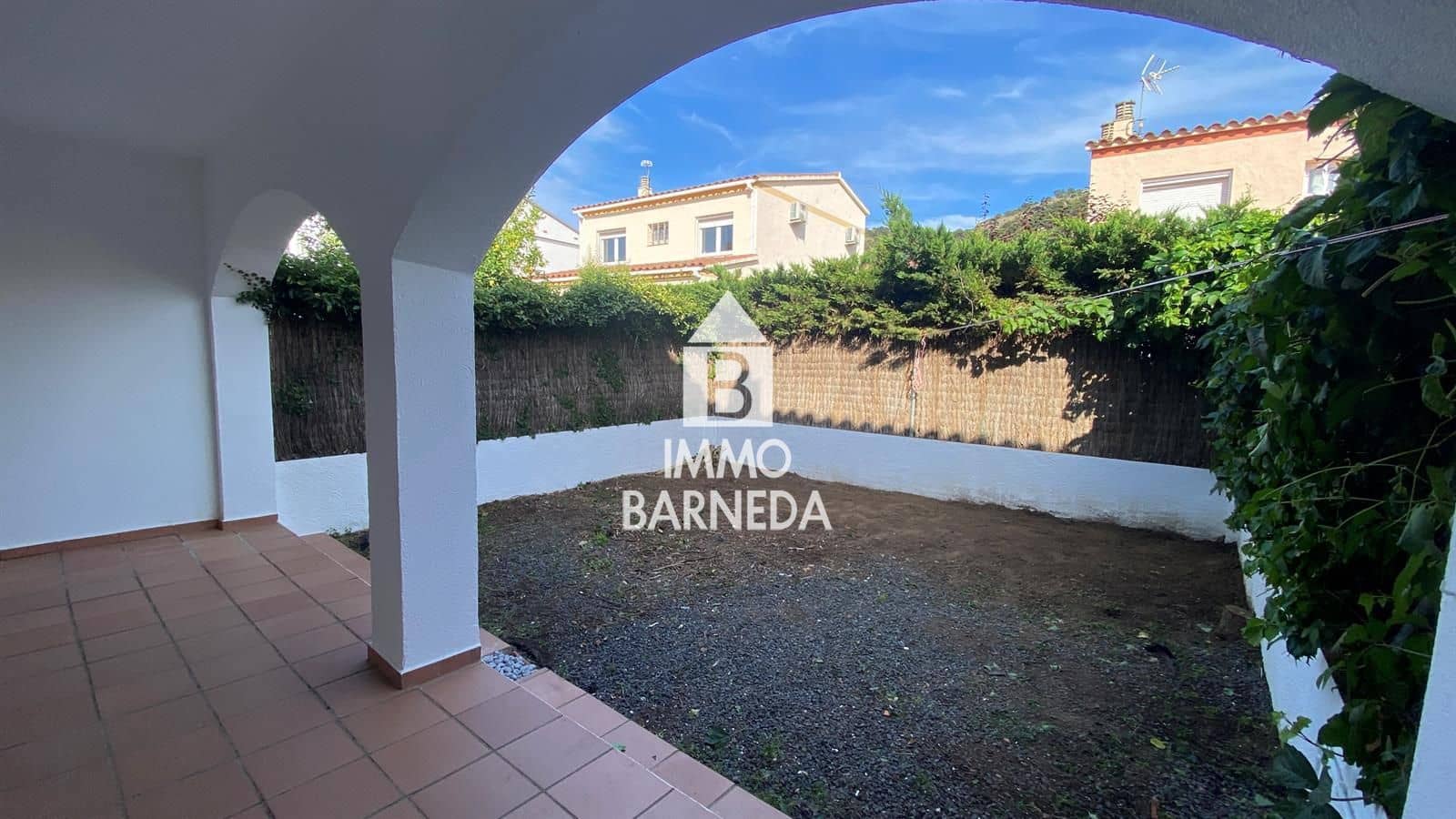 4 chambre Villa/Maison à vendre à Roses - 390 000 € (Ref: 9983168)