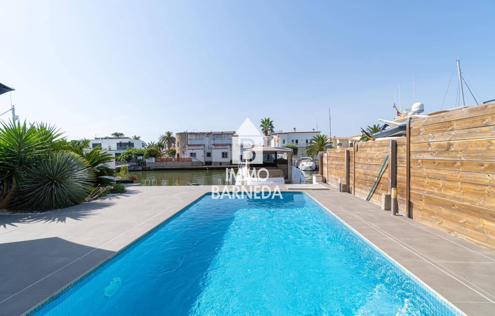 3 sypialnia Willa na sprzedaż w Santa Margarida z basenem garażem - 670 000 € (Ref: 9989463)