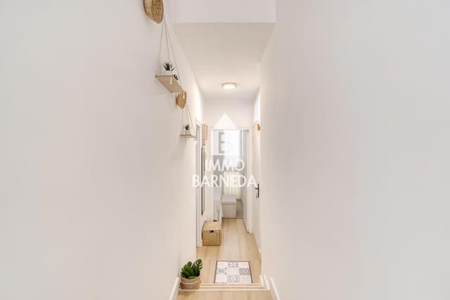 2 slaapkamer Flat te koop in Roses - € 139.000 (Ref: 9989464)
