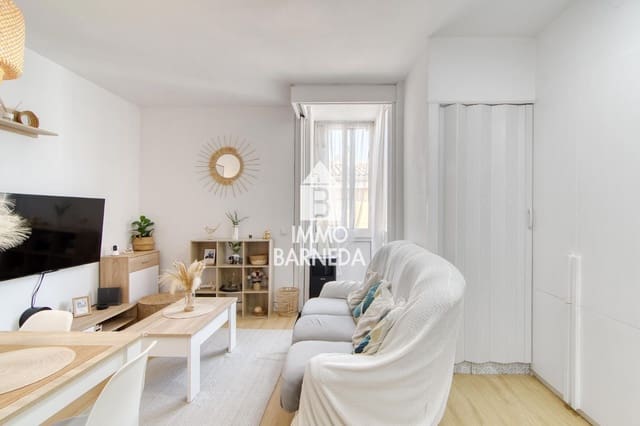 2 slaapkamer Flat te koop in Roses - € 139.000 (Ref: 9989464)