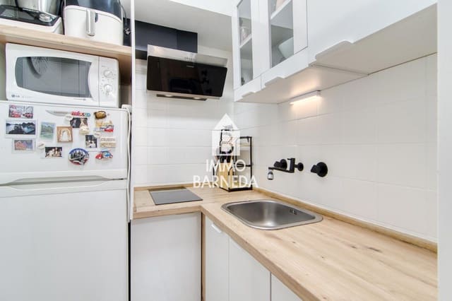 2 slaapkamer Flat te koop in Roses - € 139.000 (Ref: 9989464)