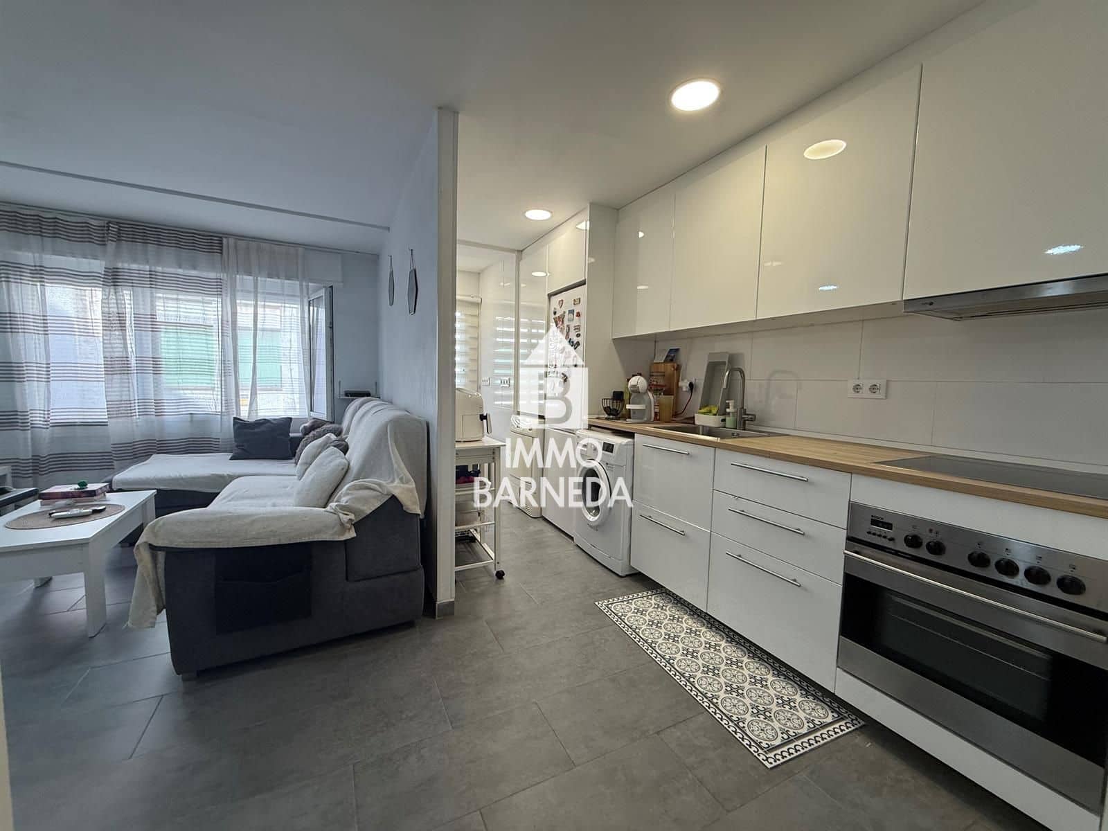 3 bedroom Flat for sale in Roses - € 189,000 (Ref: 9990930)