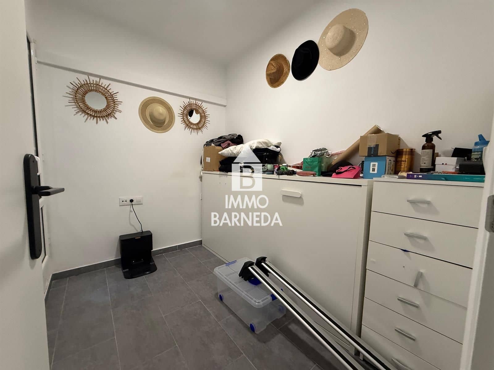 3 bedroom Flat for sale in Roses - € 189,000 (Ref: 9990930)