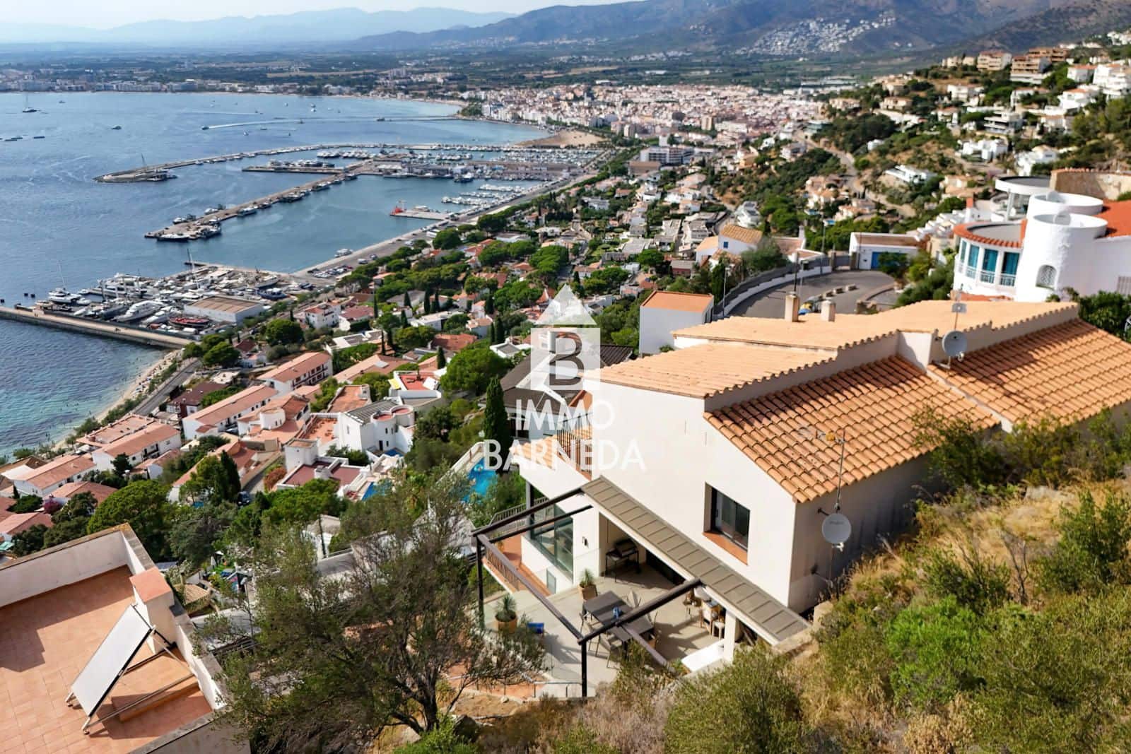 3 camera da letto Villa in vendita in Roses con garage - 655.000 € (Rif: 9996372)