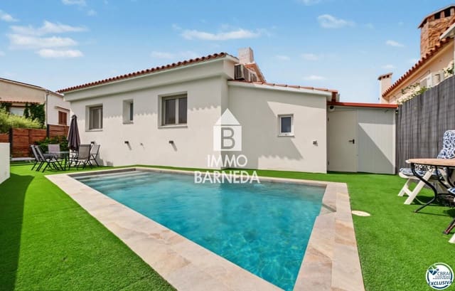 3 sypialnia Willa na sprzedaż w El Mas Fumats, Roses z basenem garażem - 489 000 € (Ref: 9999401)