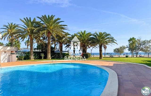 Piso en Santa Margarida, Roses en venta con piscina - 155.000 € (Ref: 9999402)