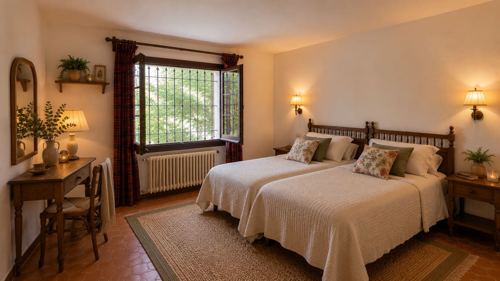 3 bedroom Villa for sale in Santa Cristina d'Aro with garage - € 650,000 (Ref: 9932244)